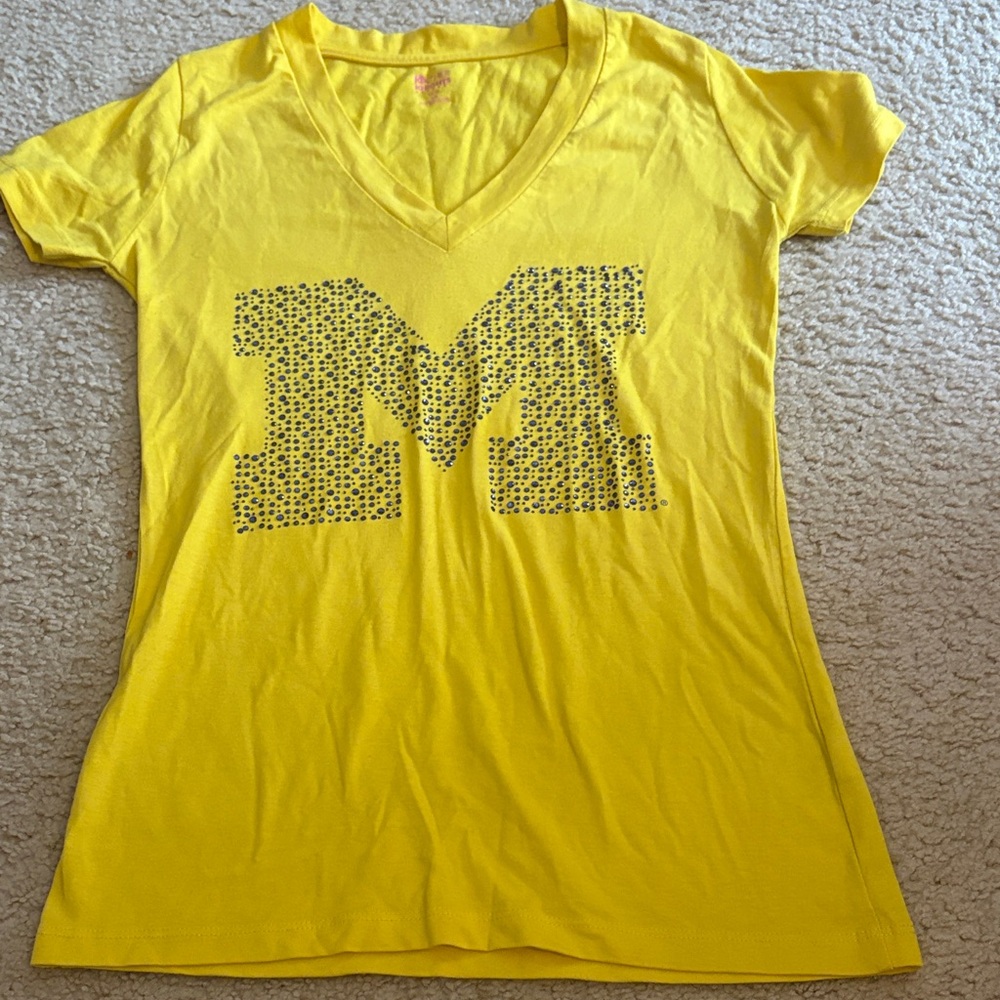Women's University of Michigan Top with Rhinestone 'M'